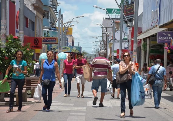 Proclamação da República: veja o que abre e o que fecha no feriado em Alagoas