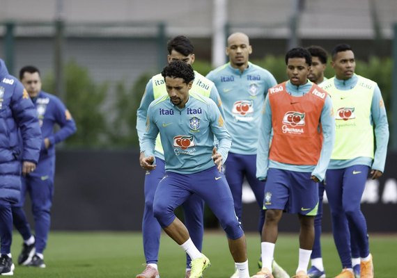 Com equipe completa, Ancelotti comanda atividade em Londres