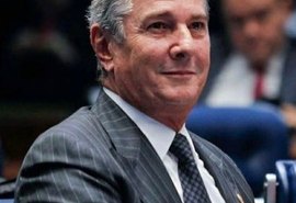 Collor é alvo de operação da Polícia Federal