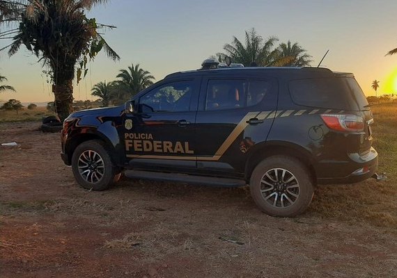 PF cumpre mandados em AL contra suspeitos de crimes financeiros na fronteira Brasil/Bolívia