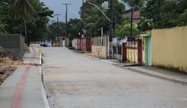 Prefeitura inaugura pavimentação da Avenida Divaldo Suruagy, na Barra Nova