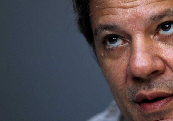 Não é verdade que livro de Haddad incentiva sexo entre pais e filhos