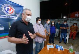 Alfredo Gaspar dialoga com lideranças dos transportes complementares