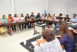 Preparativos para o Maceió Rosa continua