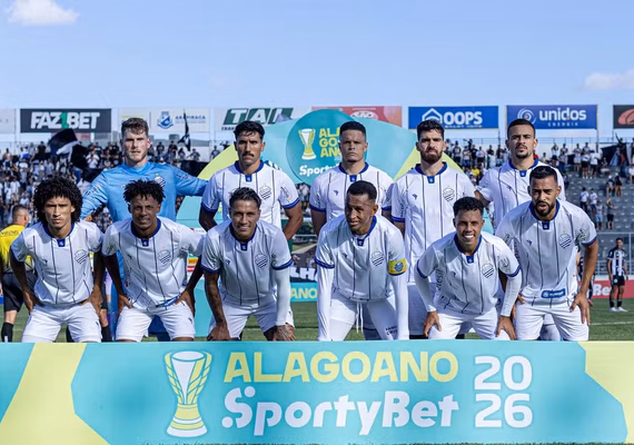 Azulão entra em campo sob alerta: trio pendurado pode desfalcar na fase decisiva