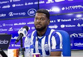 Mikael celebra retorno a Alagoas e projeta futuro com CSA na Série D