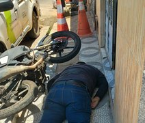 Populares ouvem cerca de 14 tiros durante execução de homem no bairro do Poço, em Maceió