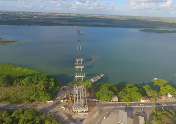 Ponte Penedo–Neópolis avança e promete fim da balsa