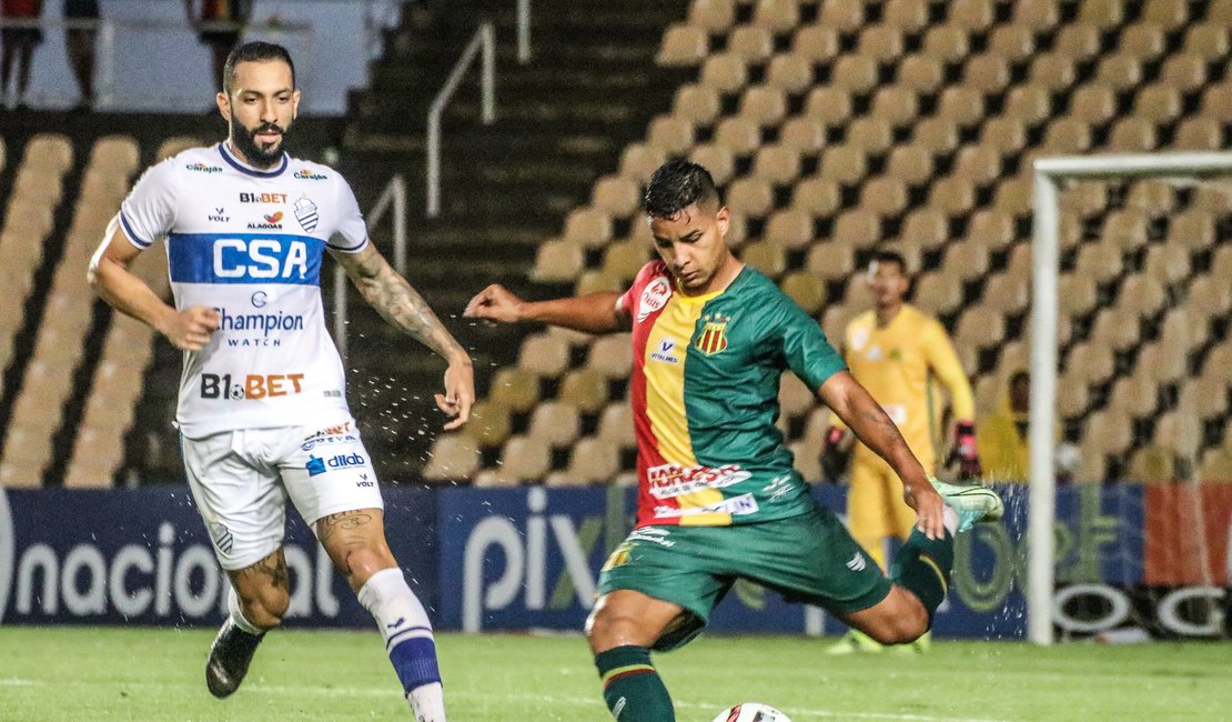 Contrata, pelo amor de Deus! Contrata!