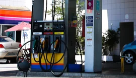 Prévia da inflação acelera para 0,44% em maio, puxada pela gasolina