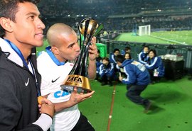Justiça determina penhora de taça do Mundial de 2012 do Corinthians