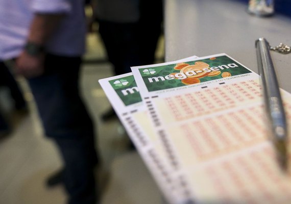 Mega-Sena acumula e próximo sorteio pode pagar R$ 100 milhões