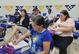Rede estadual abre mais de 28 mil vagas para Educação de Jovens e Adultos em 2026