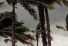 Inmet emite alertas de chuva e ventos fortes para municípios de Alagoas até quinta-feira (04)