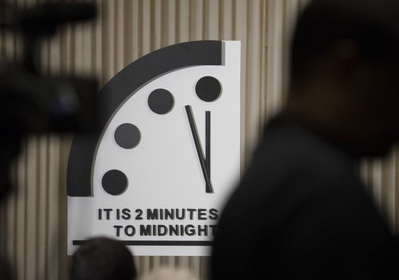 Relógio do Apocalipse marca 85 segundos para a meia-noite, segundo cientistas