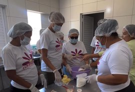 Oficina de Sabores capacita marisqueiras da Coopmaris com receitas à base de sururu em AL