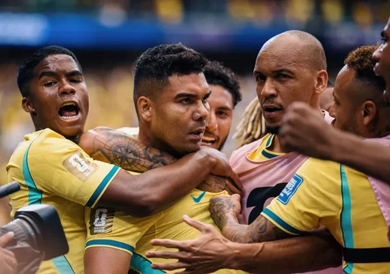 Brasil vence Japão de virada e avança às oitavas da Copa do Mundo