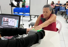 Alagoas bate recorde na emissão da nova Carteira de Identidade Nacional