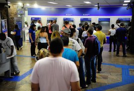 Bancários anunciam paralisação nacional de 24 horas nesta quinta-feira