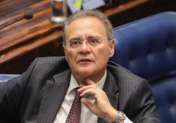 Renan Calheiros defende o governo de Bolsonaro