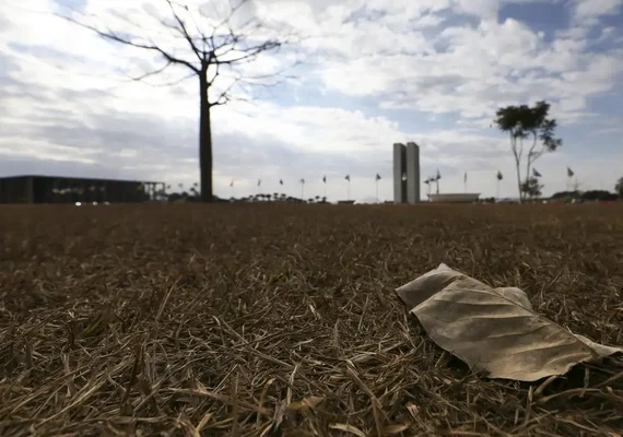 Inmet divulga alerta de baixa umidade em várias regiões do país