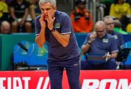 Brasil enfrenta Colômbia para manter 100% no Sul-Americano de Vôlei