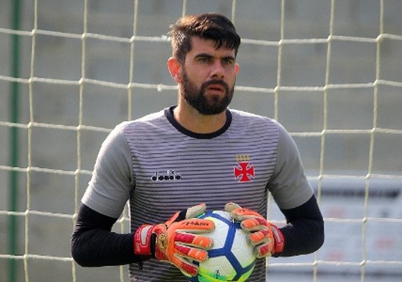 Fernando Miguel detalha retorno das atividades no Vasco