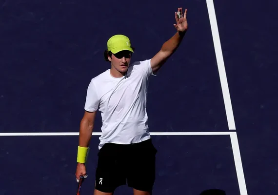 João Fonseca pode enfrentar número 2 do mundo na semifinal do Miami Open