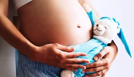 Taxa de gravidez na adolescência cai em quase 50% em Alagoas