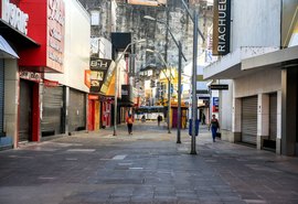 Federação prevê prejuízo de quase R$ 240 milhões no comércio durante fase vermelha