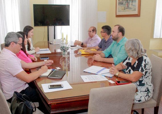 Prefeitura e Sedetur debatem Plano de Desenvolvimento Integrado do Turismo Sustentável