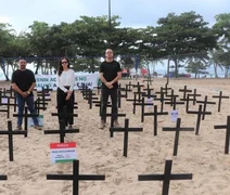 Ato simbólico na orla de Maceió dá início à campanha do Abril Verde em Alagoas