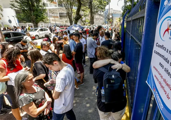 Mais de 4,3 milhões de candidatos participam hoje do Enem 2024