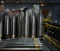 Europa alerta para dependência dos EUA na produção de armas e munições