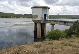 Rompimento em adutora pode deixar 19 municípios sem água; saiba quais