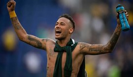 Imprensa estrangeira ataca Neymar: Palhaço e ator