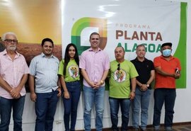 Cooperativas se reúnem para discutir projeto ambiental