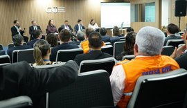 Em reunião na sede de CNJ, prefeitura define cronograma de realocação no Mutange