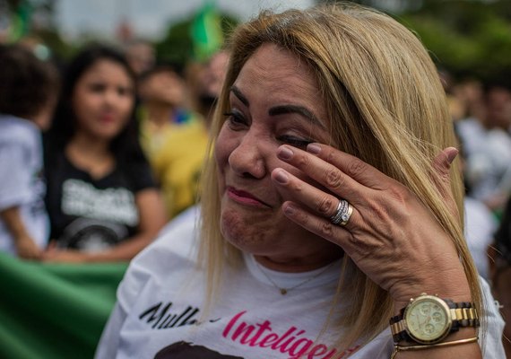 Ex-mulher acusou Bolsonaro de furto de cofre e agressividade