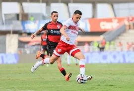 CRB vira sobre o Atlético-GO no Rei Pelé e mantém vivo o sonho do acesso