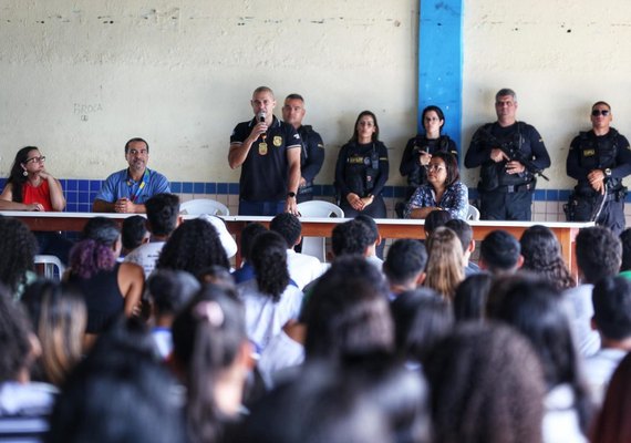 Ameaças de ataques à escolas afetam rotina e saúde mental de estudantes e professores de AL