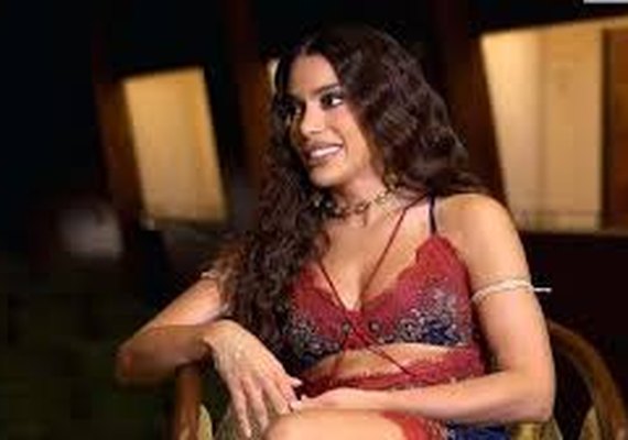 Anitta comenta perda de seguidores após novo álbum