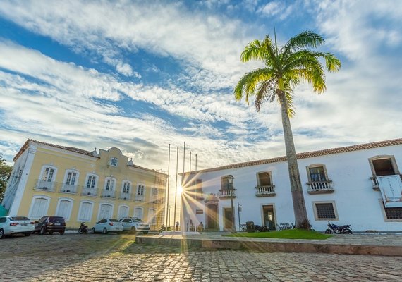 Penedo credencia comércio local para atender beneficiários de novos programas