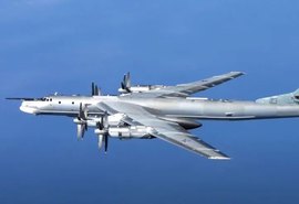 Bombardeiro russo com capacidade nuclear cai e deixa seis mortos na Rússia