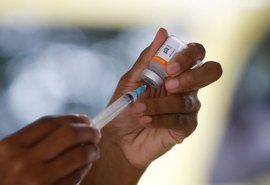 Ministério da Saúde distribui 6,4 milhões de doses de vacinas contra a Covid-19 nesta terça (18)