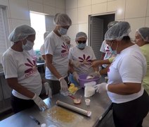 Oficina de Sabores capacita marisqueiras da Coopmaris com receitas à base de sururu em AL