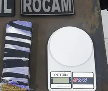 Adolescente é apreendido com drogas após denúncia no bairro Canafístula