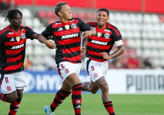 Site vaza terceira camisa do Flamengo para temporada; confira