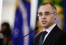 Sem festa e com culto: é assim que será comemorada a posse de André Mendonça no STF