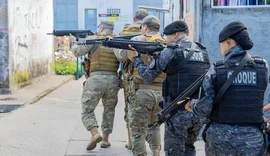 Polícia apreende 44 quilos de drogas e 26 armas em Alagoas